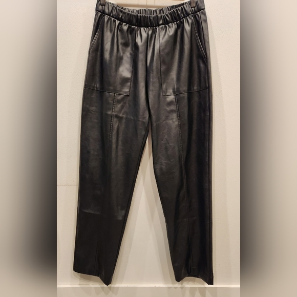 Gap Faux Leather Cropped Pants, Black, Size US M. - Picture 1 of 5